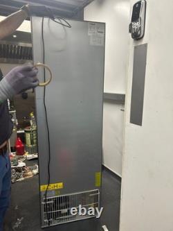 Réfrigérateur à porte pleine à poser Polar CD613 600 L avec 1 compartiment congélateur et porte simple pleine
