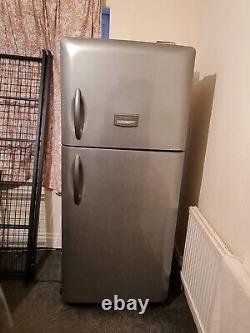 Réfrigérateur-congélateur Cookology Silver UCFF87SL 47cm à poser librement sous plan de travail à 2 portes