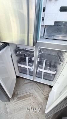 Réfrigérateur-congélateur Samsung RF65A977FSR de style américain Family Hub