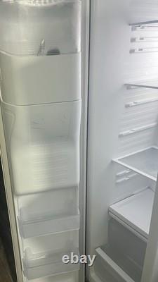 Réfrigérateur-congélateur Samsung blanc américain à portes doubles