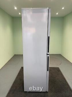 Réfrigérateur congélateur à bonbons 2 portes 60/40 262 L Distributeur d'eau Argent CCT3L517FWSK
