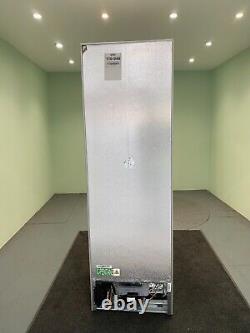 Réfrigérateur congélateur à bonbons 2 portes 60/40 262 L Distributeur d'eau Argent CCT3L517FWSK