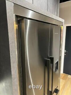 Réfrigérateur-congélateur à portes françaises Fisher & Paykel 90cm avec kit d'encastrement