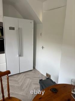 Réfrigérateur-congélateur américain Beko côte à côte blanc sans givre pose libre à 2 portes