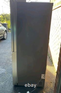 Réfrigérateur congélateur américain LG Door-in-Door GSJV91BSAE en acier inoxydable intelligent