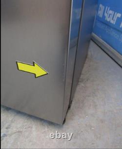 Réfrigérateur-congélateur américain Samsung RS68A8520S9 sans raccordement en argent, grade B