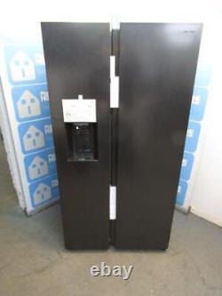 Réfrigérateur-congélateur américain Samsung RS68A8830B1 en acier noir - GRADE B