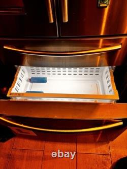 Réfrigérateur-congélateur américain Samsung Twin Cooling Plus à portes françaises avec eau/glace