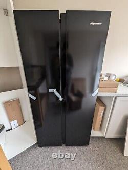 Réfrigérateur congélateur de style américain noir prix de vente conseillé de 500 livres sterling.