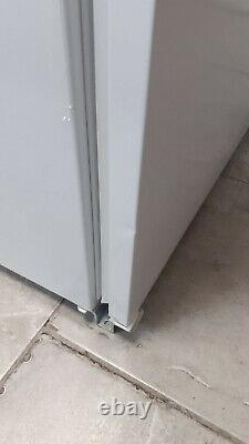 Réfrigérateur-congélateur encastré AEG SCB718F3LS 50/50 à faible formation de givre avec porte coulissante