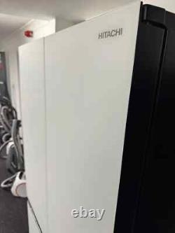 Réfrigérateur congélateur indépendant Hitachi RWB640VGB1X à quatre portes, modèle d'exposition