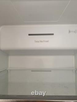 Réfrigérateur et congélateur Kenwood à deux portes avec distributeur d'eau argenté en bon état de fonctionnement