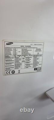 Samsung RL55VQBRS réfrigérateur-congélateur sans givre avec écran LCD 7 pouces en acier inoxydable