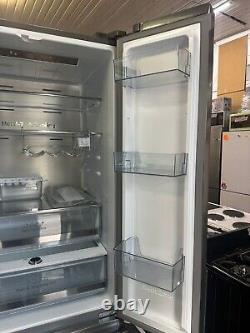 Son réfrigérateur-congélateur à portes françaises Hisense RF632N4WIE 336L / 149L EH99